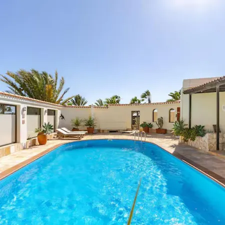 Casa Barranco Grande - Entspannung Pur Mit Privatem Pool, Wind- Und Sichtgeschuetzt *